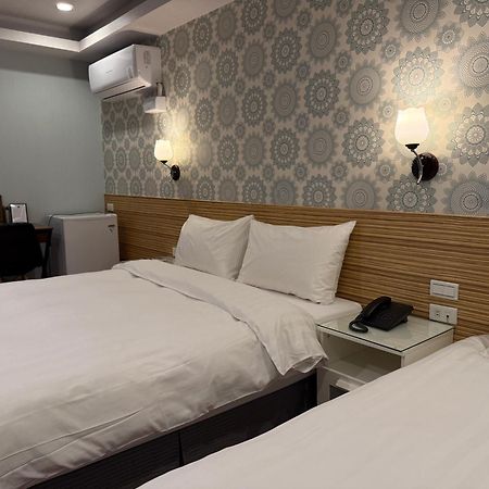 泊居旅店 Oursinn Hotel Тайбэй Экстерьер фото