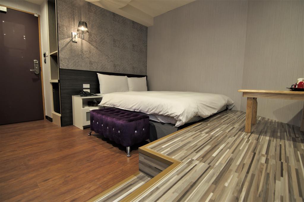 泊居旅店 Oursinn Hotel Тайбэй Экстерьер фото