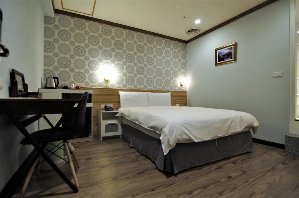 泊居旅店 Oursinn Hotel Тайбэй Экстерьер фото